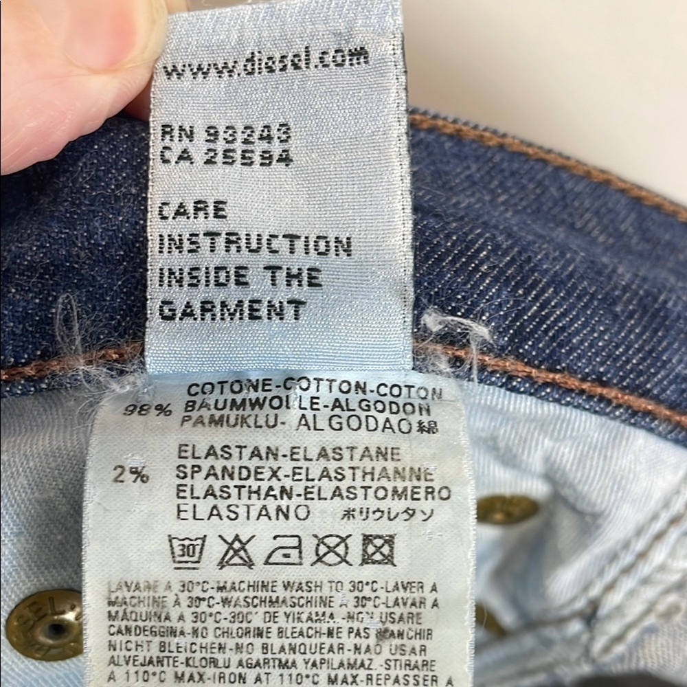 Vintage Diesel Blue Bootcut Jeans with Natural Fading 28x30 - Picture 7 of 8